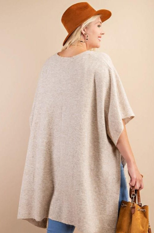 Crewneck Oversized Poncho Curvy // FINAL SALE