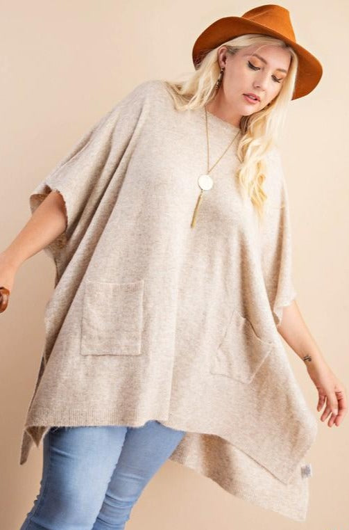 Crewneck Oversized Poncho Curvy // FINAL SALE