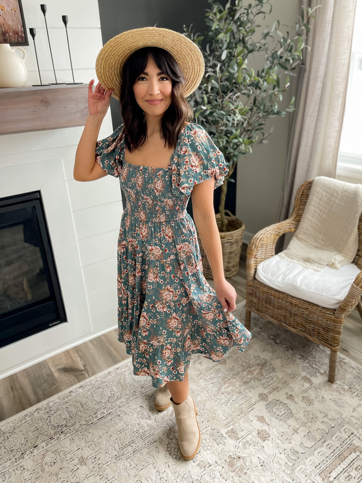 Lola Floral Midi Dress **FLASH SALE